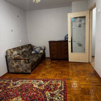 Продается 1-комнатная квартира, 30 м²