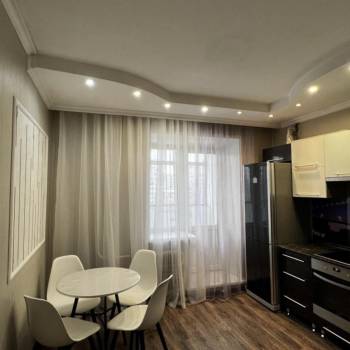 Продается 1-комнатная квартира, 47,7 м²