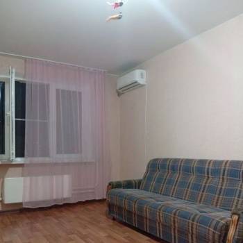 Сдается 2-х комнатная квартира, 65 м²