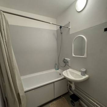 Сдается 1-комнатная квартира, 37,6 м²