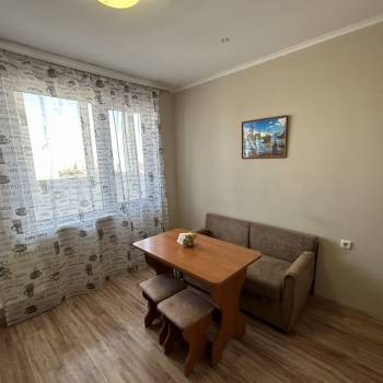Сдается 1-комнатная квартира, 35 м²