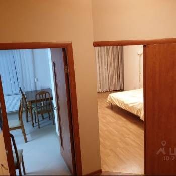 Сдается 1-комнатная квартира, 47 м²