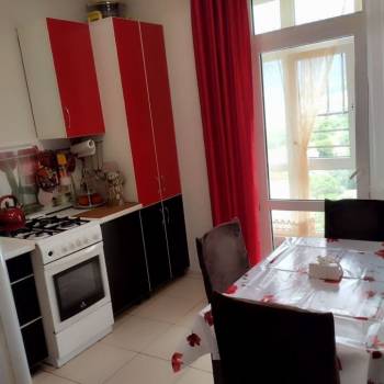 Продается 1-комнатная квартира, 47 м²