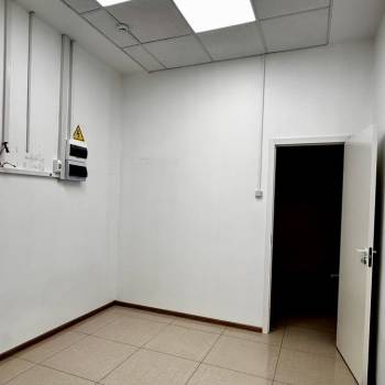 Сдается Нежилое помещение, 125 м²