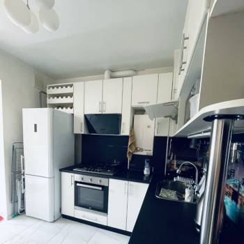 Продается 1-комнатная квартира, 39 м²