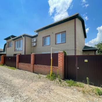 Продается Дом, 380 м²