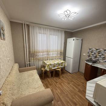Сдается 1-комнатная квартира, 37,8 м²