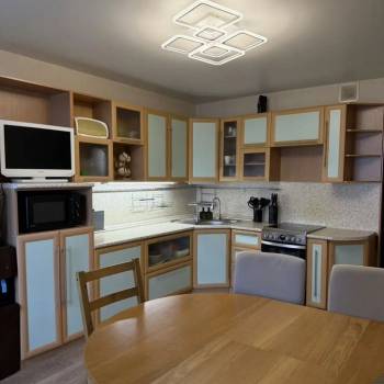 Продается 2-х комнатная квартира, 73,5 м²