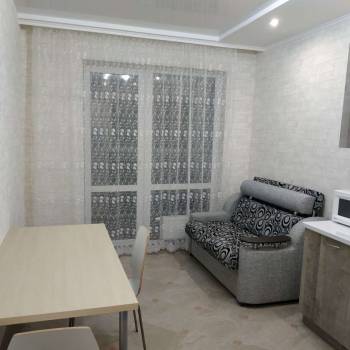 Сдается 1-комнатная квартира, 48 м²