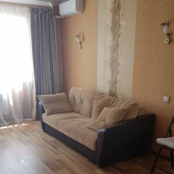Сдается 1-комнатная квартира, 47 м²