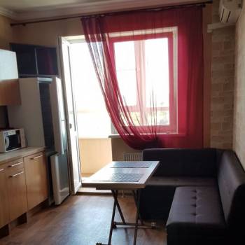 Сдается 1-комнатная квартира, 47 м²