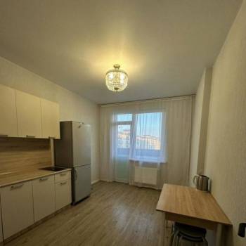 Сдается 1-комнатная квартира, 43 м²