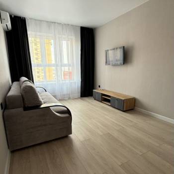 Сдается 1-комнатная квартира, 41 м²