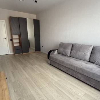 Сдается 1-комнатная квартира, 41 м²