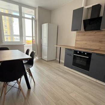 Сдается 1-комнатная квартира, 41 м²