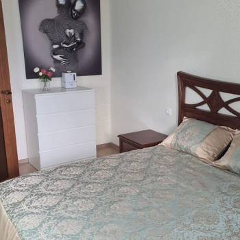 Сдается 2-х комнатная квартира, 65 м²