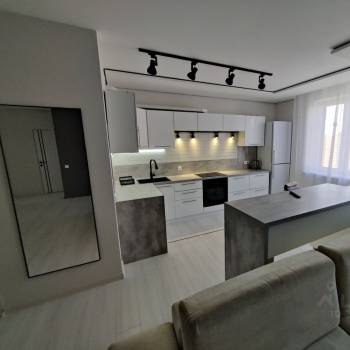 Сдается Многокомнатная квартира, 85 м²