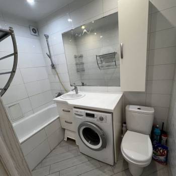 Сдается Многокомнатная квартира, 54 м²