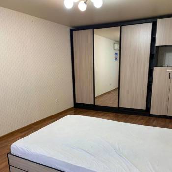 Сдается 1-комнатная квартира, 37,5 м²