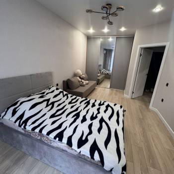 Сдается 1-комнатная квартира, 39 м²