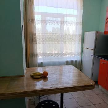 Сдается 1-комнатная квартира, 37 м²