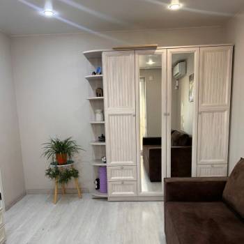 Продается 1-комнатная квартира, 28,3 м²