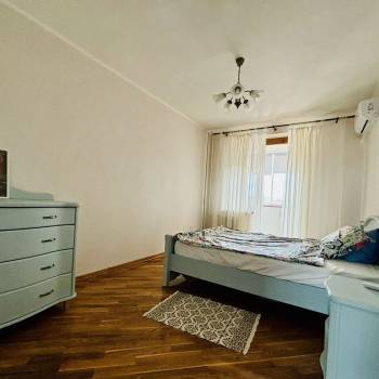 Продается 3-х комнатная квартира, 65,4 м²