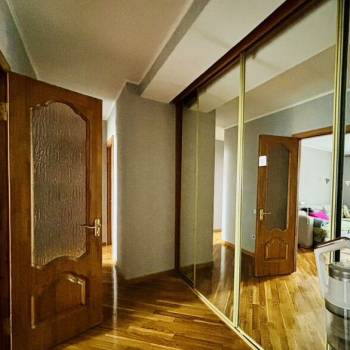 Продается 3-х комнатная квартира, 65,4 м²
