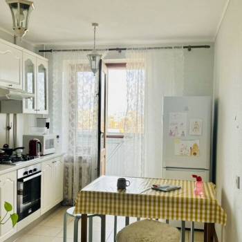 Продается 3-х комнатная квартира, 65,4 м²