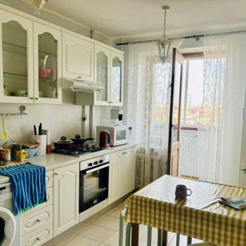 Продается 3-х комнатная квартира, 65,4 м²