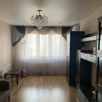Сдается 1-комнатная квартира, 43,7 м²