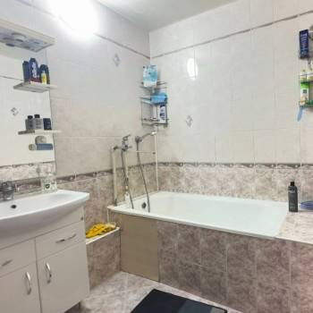 Сдается 2-х комнатная квартира, 60 м²