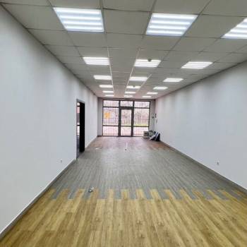 Продается Нежилое помещение, 316 м²