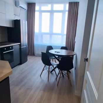 Сдается 1-комнатная квартира, 37 м²
