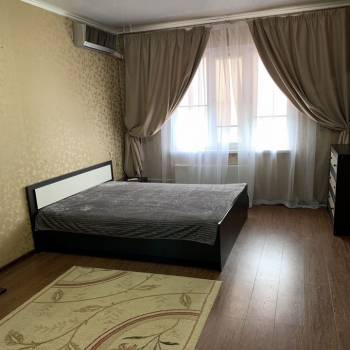 Сдается 1-комнатная квартира, 43,5 м²