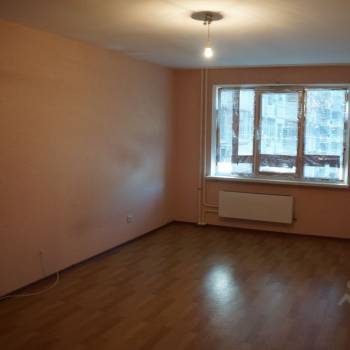 Сдается Многокомнатная квартира, 90 м²