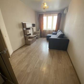 Сдается 1-комнатная квартира, 37 м²