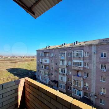 Продается 1-комнатная квартира, 110 м²