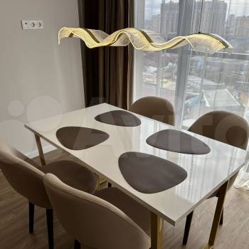 Сдается 1-комнатная квартира, 51 м²