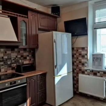 Сдается 1-комнатная квартира, 42 м²