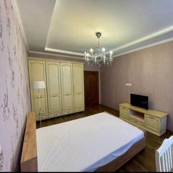 Продается 2-х комнатная квартира, 74 м²