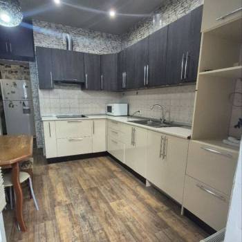 Сдается 1-комнатная квартира, 39 м²