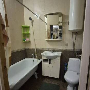 Сдается 1-комнатная квартира, 39 м²