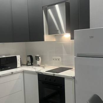 Сдается 1-комнатная квартира, 39 м²