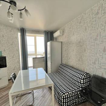 Продается 1-комнатная квартира, 56,1 м²