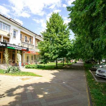 Продается 1-комнатная квартира, 45 м²