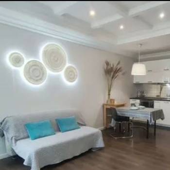 Продается 1-комнатная квартира, 45 м²