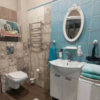 Продается 1-комнатная квартира, 45 м²