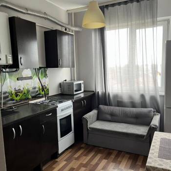 Сдается 1-комнатная квартира, 32 м²