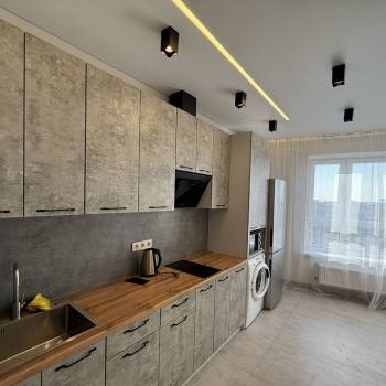 Сдается 1-комнатная квартира, 46 м²